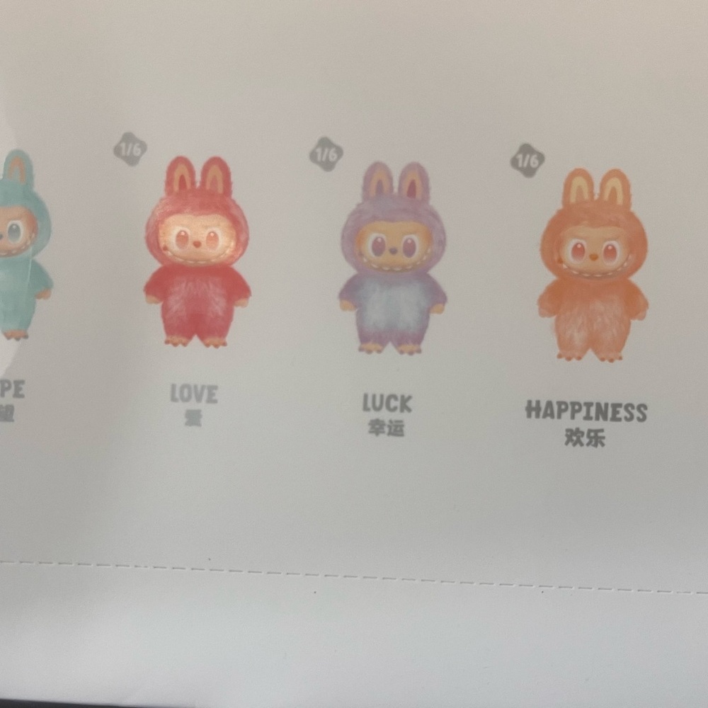 Colorful Animal-Themed Keychain Set - Picture 2 of 8